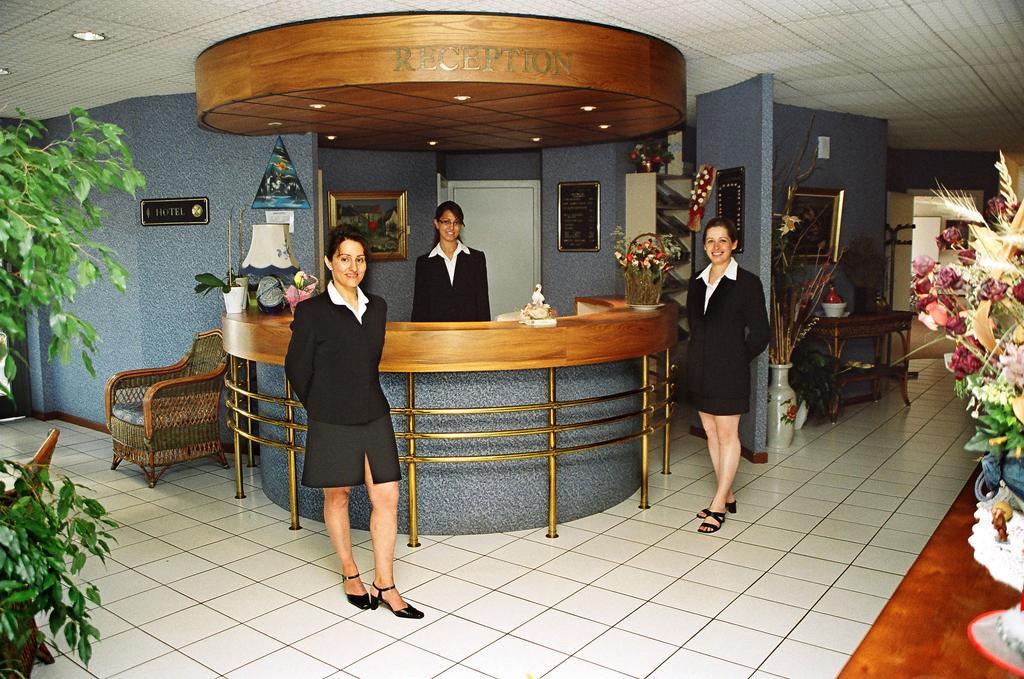 Hotel Restaurant La Tour Romaine - Haguenau - Strasbourg Nord Schweighouse-sur-Moder Kültér fotó